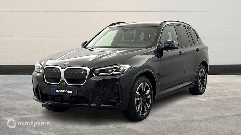 Noir Utilisé 2023 BMW iX3 Impressive SUV | 46 499 € (Prix juste) - Image 1/4