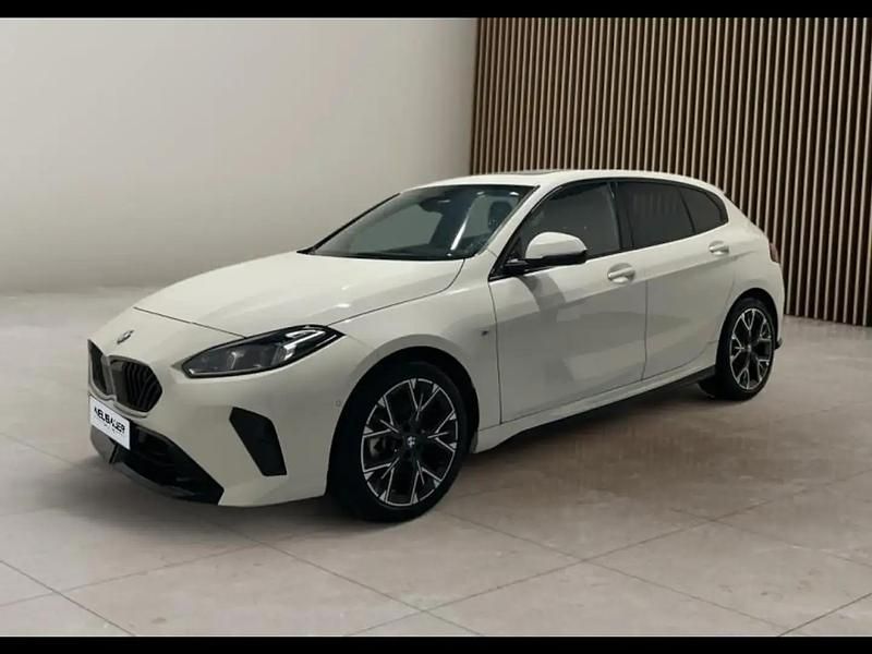 Blanc Occasion 2025 BMW 120 M Sport Citadine | 37 490 € (Prix juste) - Image 1/4