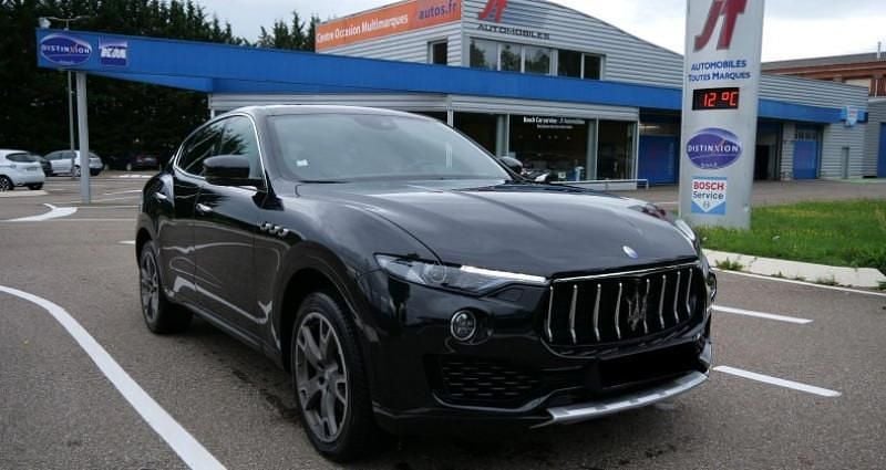 Noir Utilisé 2016 Maserati Levante SUV | 42 990 € - Image 1/4