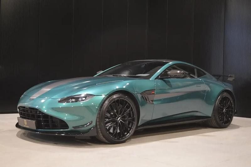 Occasion Aston Martin V8 Vantage 536 ch (394 kW) 2022 Vert Coupé