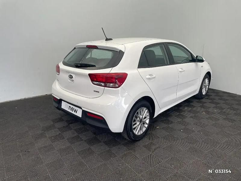 Occasion Kia Rio GT-Line 120 ch (88 kW) 2019 Blanc Berline