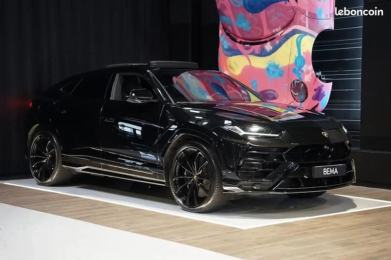 Noir Utilisé 2020 Lamborghini Urus SUV | 224 980 € - Image 1/4