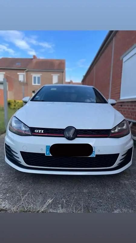 Blanc Occasion 2016 VW Golf VII GTI Berline | 20 000 € (Super prix) - Image 1/4