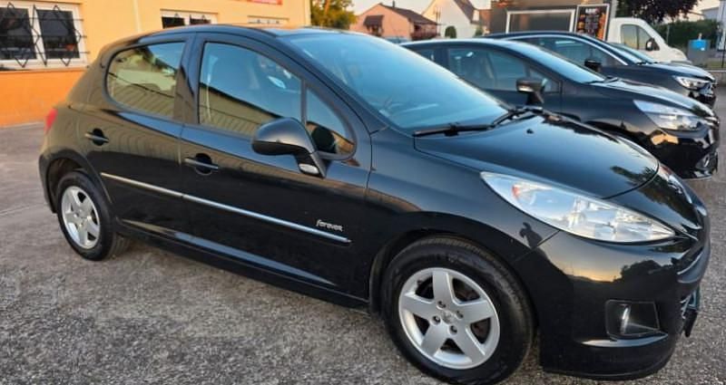 Noir Utilisé 2012 Peugeot 207 Forever Citadine | 5 990 € (Prix juste) - Image 1/4