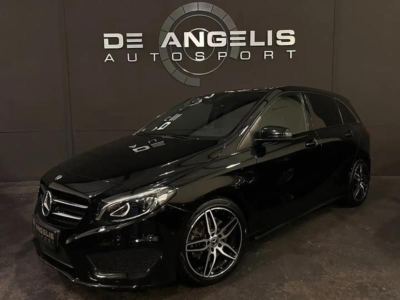 Noir Utilisé 2018 Mercedes B220 Monospace | 23 990 € - Image 1/4