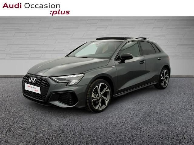 Gris daytona nacré Utilisé 2022 Audi A3 S-Line | 30 900 € (Prix assez cher) - Image 1/4