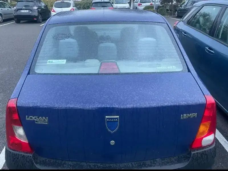 Image 2/4