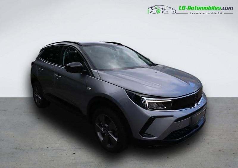 Utilisé 2024 Opel Grandland X SUV | 24 800 € (Prix juste) - Image 1/4