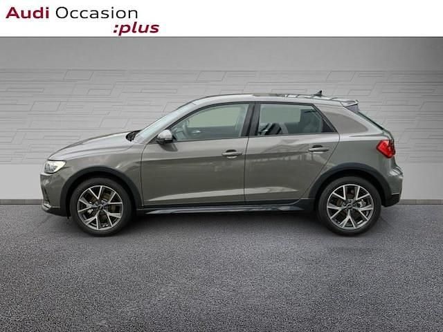 Occasion Audi A1 Sportback S-Line 116 ch (85 kW) 2026 Gris chronos métallisé Citadine
