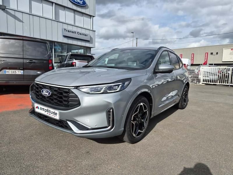 Gris Utilisé 2025 Ford Kuga ST-Line X SUV | 38 499 € (Prix cher) - Image 1/4