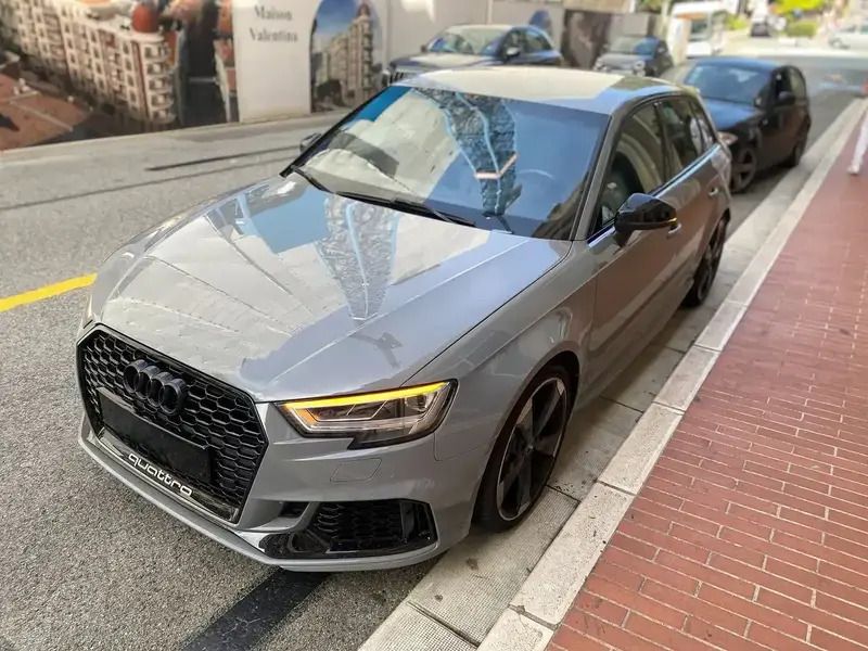 Gris Utilisé 2017 Audi RS3 Sportback Citadine | 35 900 € - Image 1/4