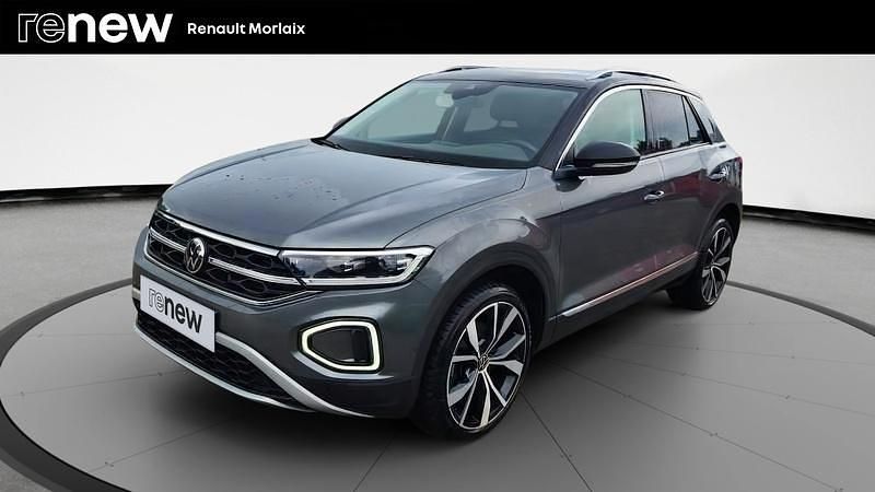 Gris Utilisé 2022 VW T-Roc Exclusive SUV | 28 790 € (Prix juste) - Image 1/4