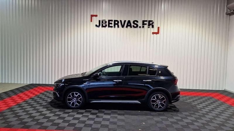 Occasion Fiat Tipo Cross 131 ch (96 kW) 2022 Noir Berline