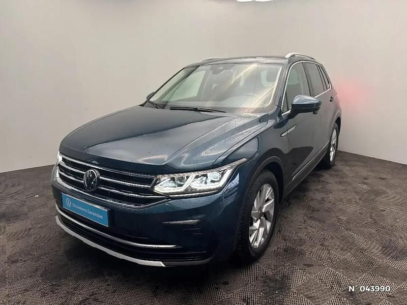 Bleu Occasion 2022 VW Tiguan Elegance SUV | 33 500 € (Prix assez cher) - Image 1/4