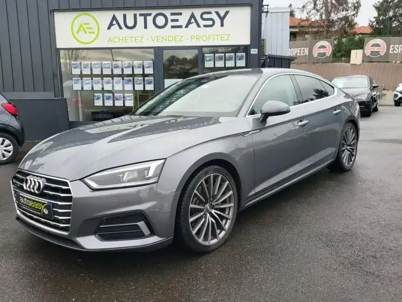 Gris Utilisé 2017 Audi A5 Design Coupé | 26 600 € (Prix juste) - Image 1/4