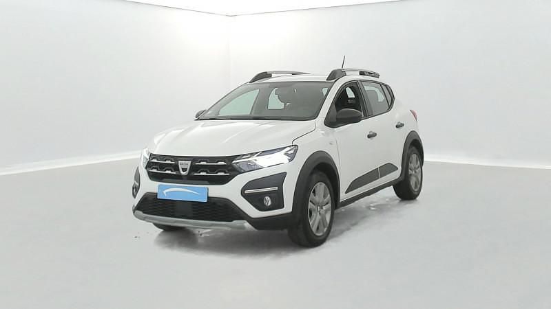Utilisé 2021 Dacia Sandero Essentiel Citadine | 15 490 € (Prix assez cher) - Image 1/4