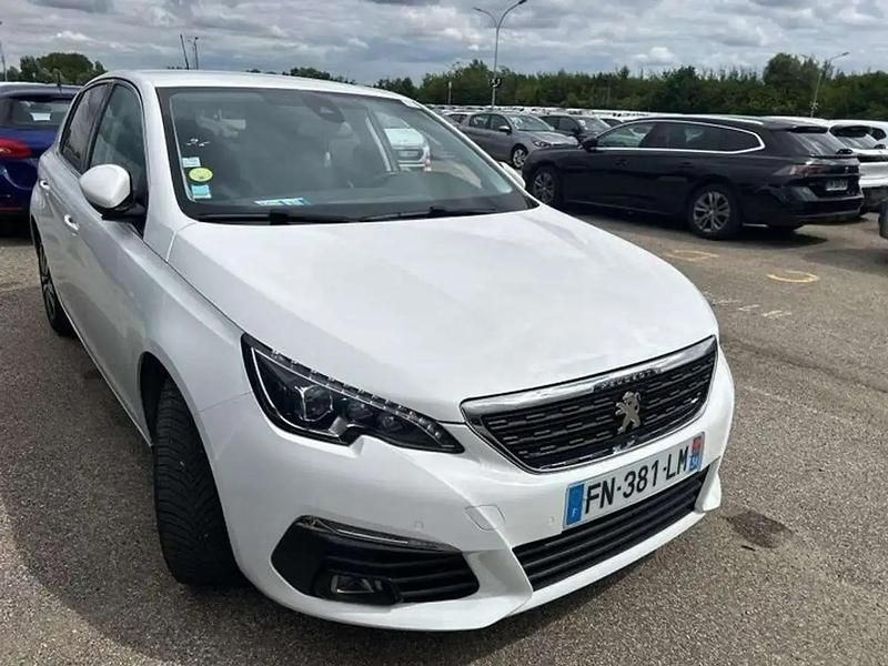 Utilisé 2020 Peugeot 308 Allure Berline | 10 750 € - Image 1/4