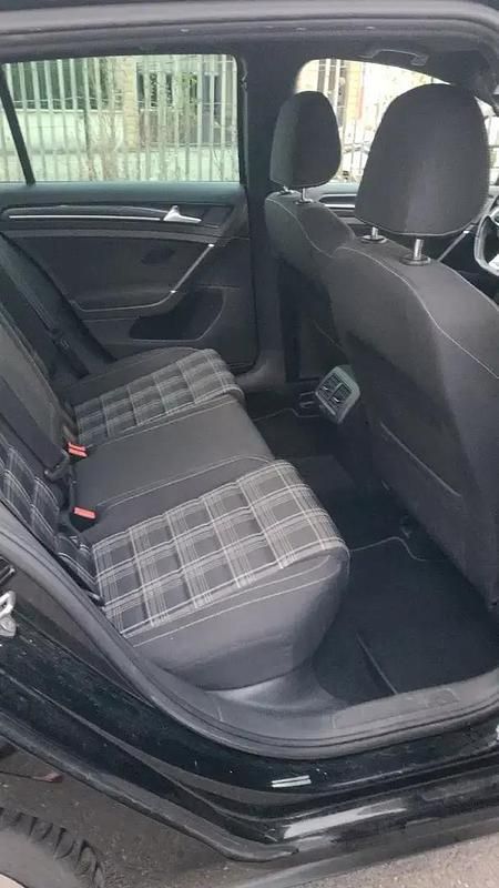 Noir Utilisé 2013 VW Golf VII GTD Citadine | 12 500 € - Image 1/4