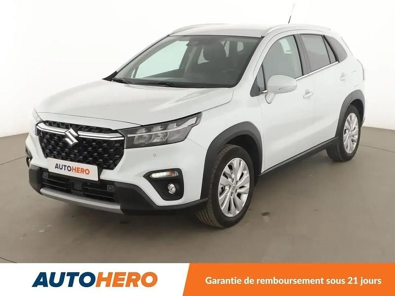 Blanc Utilisé 2024 Suzuki SX4 S-Cross SUV | 23 990 € (Prix juste) - Image 1/2