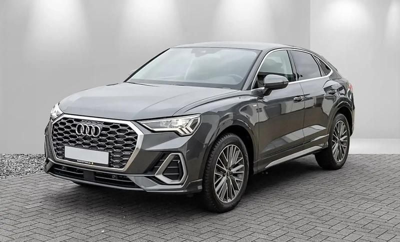Gris Occasion 2023 Audi Q3 Design SUV | 37 990 € (Prix assez cher) - Image 1/4