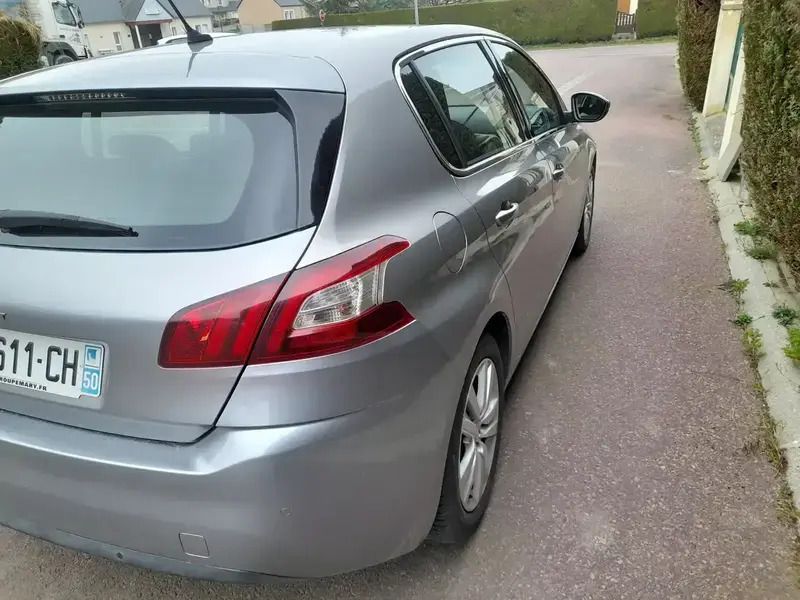 Argent Utilisé 2013 Peugeot 308 Allure Berline | 5 700 € - Image 1/4