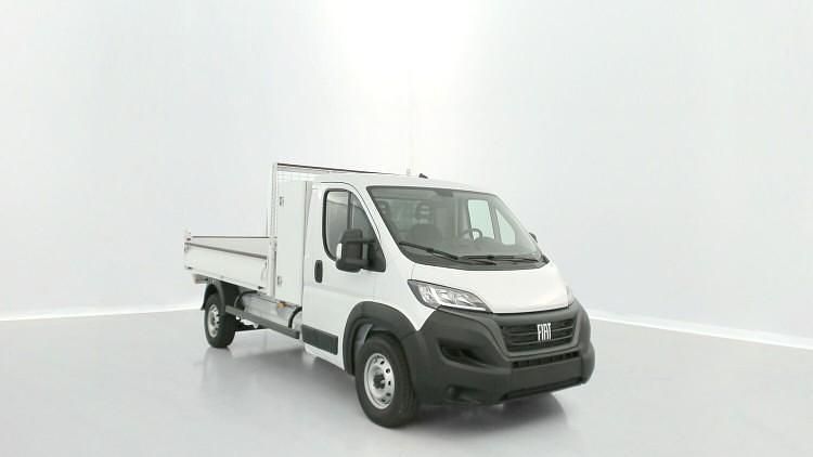 Utilisé 2023 Fiat Ducato Van | 39 780 € - Image 1/1