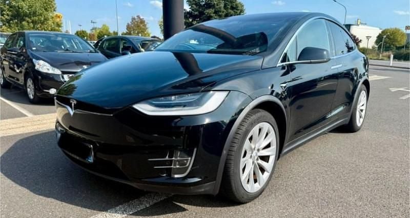 Noir Utilisé 2019 Tesla Model X Long Range SUV | 41 990 € (Prix juste) - Image 1/4