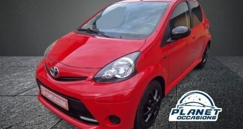Occasion Toyota Aygo 76 ch (55 kW) 2013 Rouge Citadine
