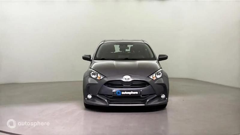 Occasion Toyota Yaris Hybrid Business Edition 94 ch (69 kW) 2022 Berline