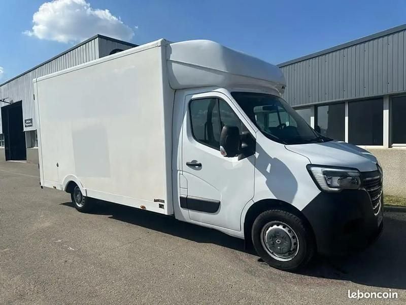 Utilisé 2020 Renault Master Van | 22 788 € (Prix juste) - Image 1/4