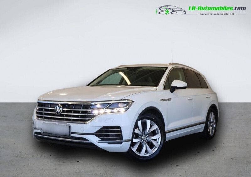 Utilisé 2019 VW Touareg SUV | 47 300 € (Prix cher) - Image 1/4