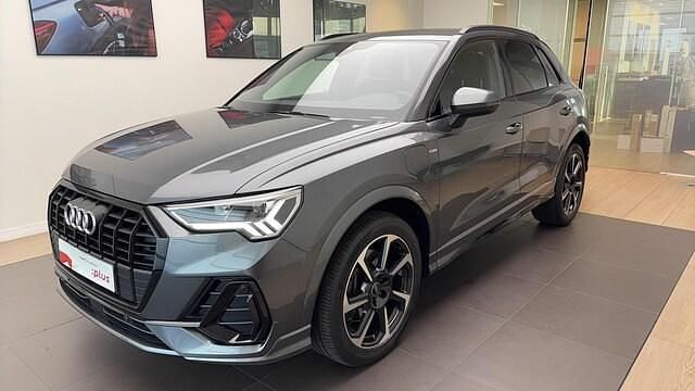 Gris daytona nacré Occasion 2022 Audi Q3 S-Line SUV | 31 513 € - Image 1/4