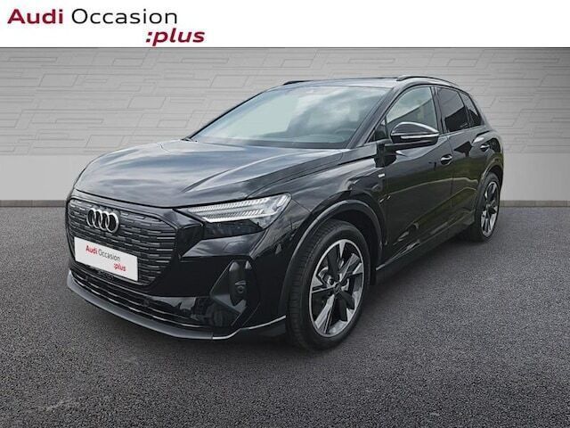 Noir mythic métallisé Utilisé 2025 Audi Q4 e-tron S-Line SUV | 56 990 € (Prix juste) - Image 1/4