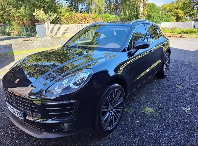 Noir Utilisé 2016 Porsche Macan S Sport SUV | 33 500 € - Image 1/4