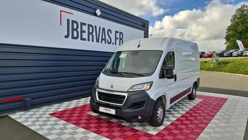 Blanc Occasion 2022 Peugeot Boxer Van | 21 990 € - Image 1/4