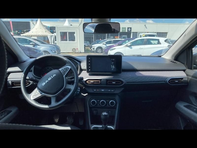 Image 4/4