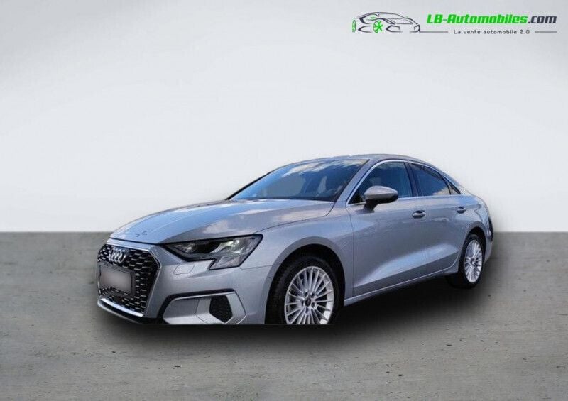 Utilisé 2024 Audi A3 Berline | 33 400 € (Prix juste) - Image 1/4