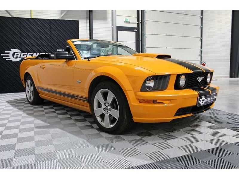 Occasion Ford Mustang GT Convertible 421 ch (309 kW) 2006 Jaune Cabriolet