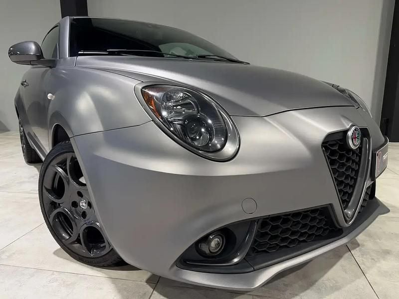 Gris Occasion 2018 Alfa Romeo MiTo Citadine | 11 900 € (Prix juste) - Image 1/4