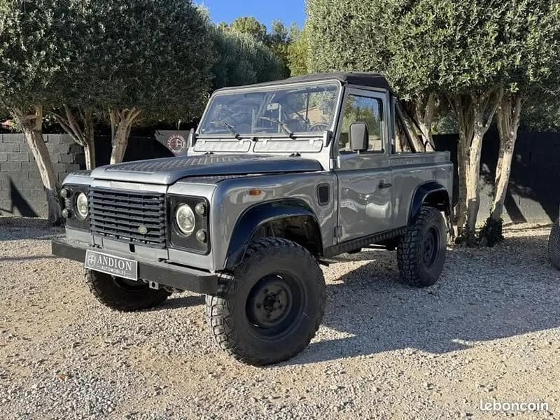 Gris Occasion 1988 Land Rover Defender SUV | 19 990 € - Image 1/4