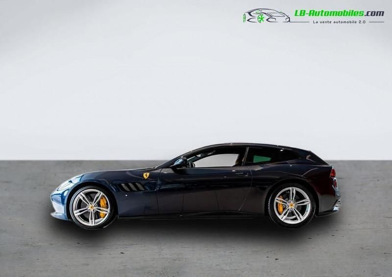Utilisé 2021 Ferrari GTC4Lusso Coupé | 323 300 € - Image 1/3