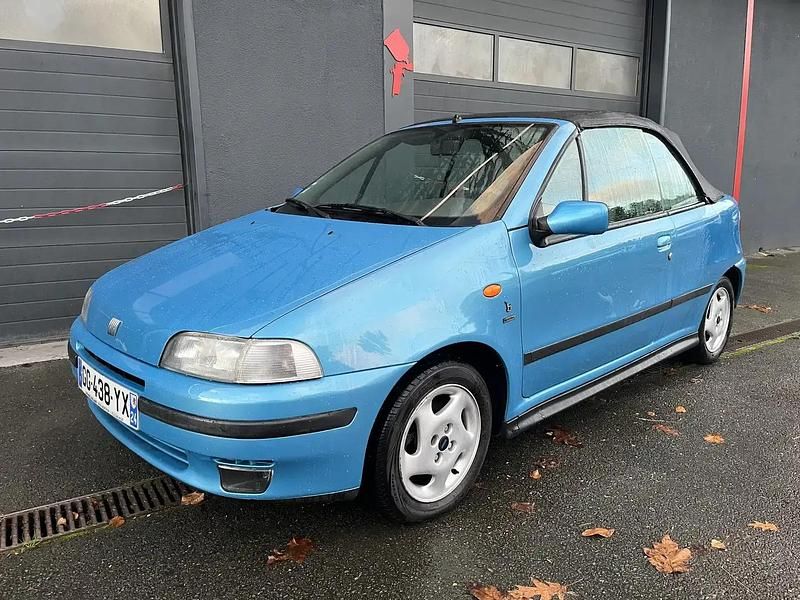 Bleu Occasion 1998 Fiat Punto Cabriolet Cabriolet | 3 900 € - Image 1/4