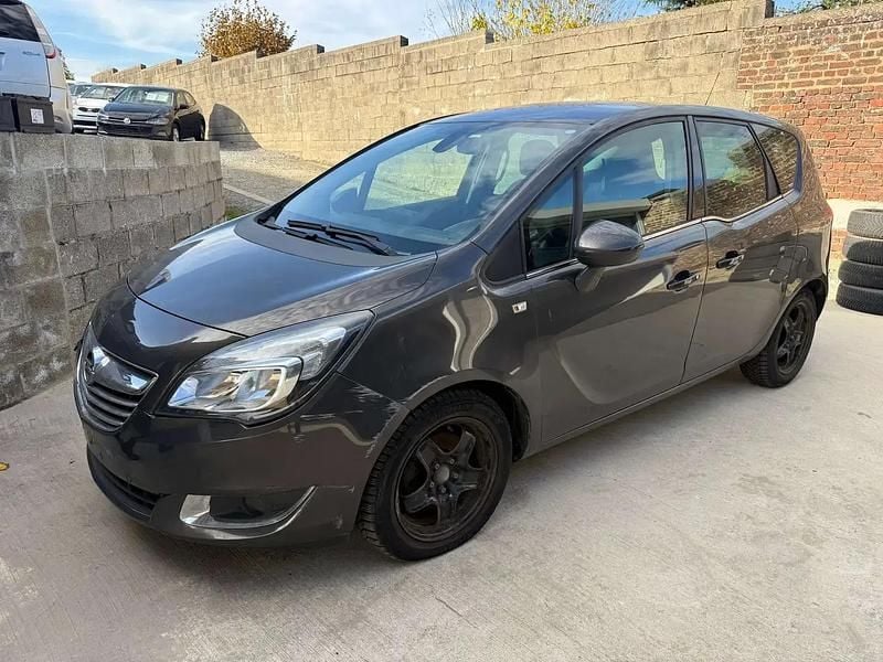 Argent Utilisé 2016 Opel Meriva Monospace | 3 500 € - Image 1/4