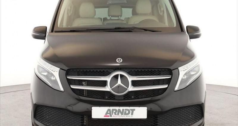 Utilisé 2022 Mercedes V300 Monospace | 68 880 € (Prix juste) - Image 1/4