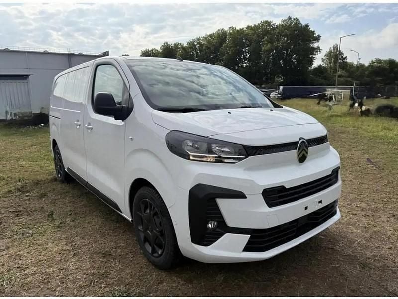 Blanc Nouvelle 2025 Citroën Jumpy Monospace | 33 990 € (Prix assez cher) - Image 1/4