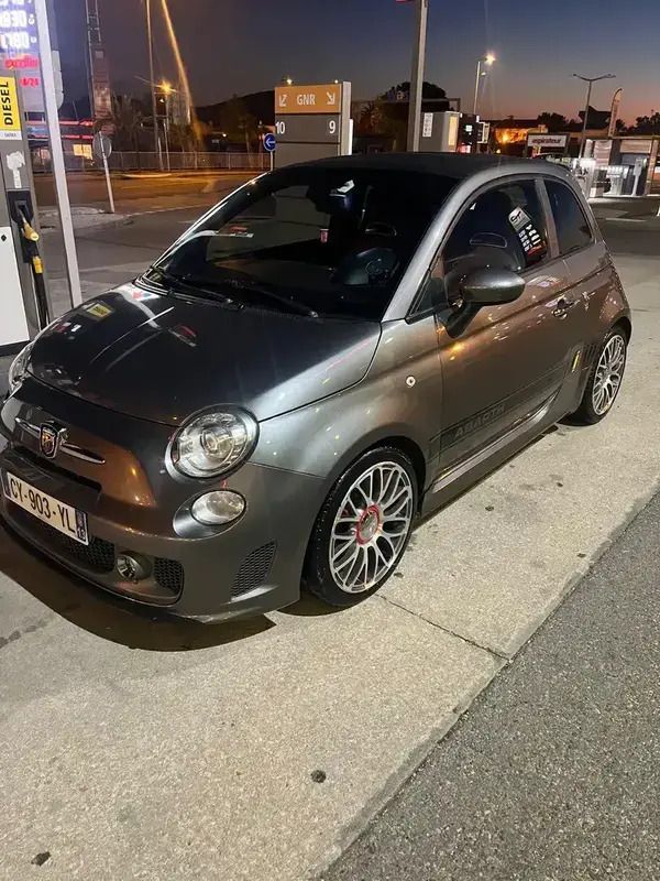 Utilisé 2013 Abarth 595C Competizione Cabriolet | 10 500 € - Image 1/4