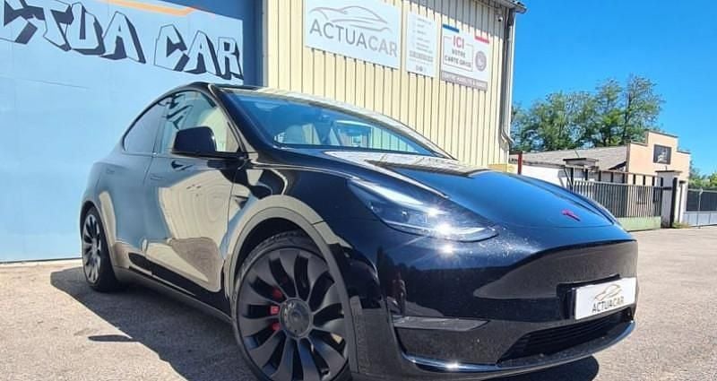 Utilisé 2023 Tesla Model Y SUV | 35 990 € (Prix assez cher) - Image 1/4