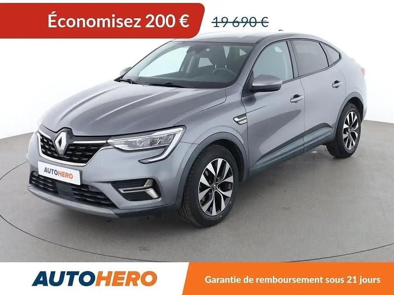 Gris Utilisé 2022 Renault Arkana Business SUV | 19 490 € (Prix juste) - Image 1/2