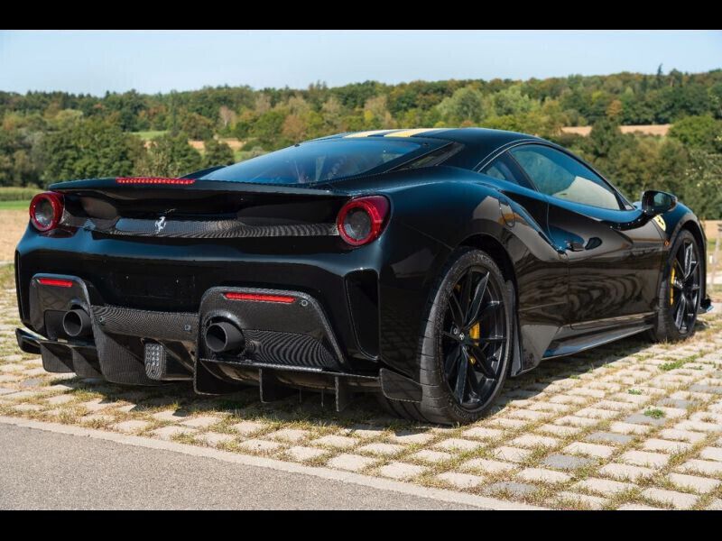 Occasion Ferrari 488 720 ch (529 kW) 2019 Noir Cabriolet