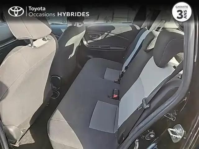 Occasion Toyota Yaris Hybrid 2018 Noir intense Berline